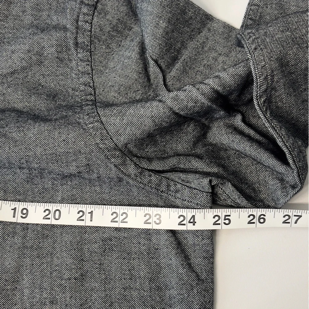 UNTUCKit Mens Size Large Charcoal Gray Casual Button-Down Collared Shirt